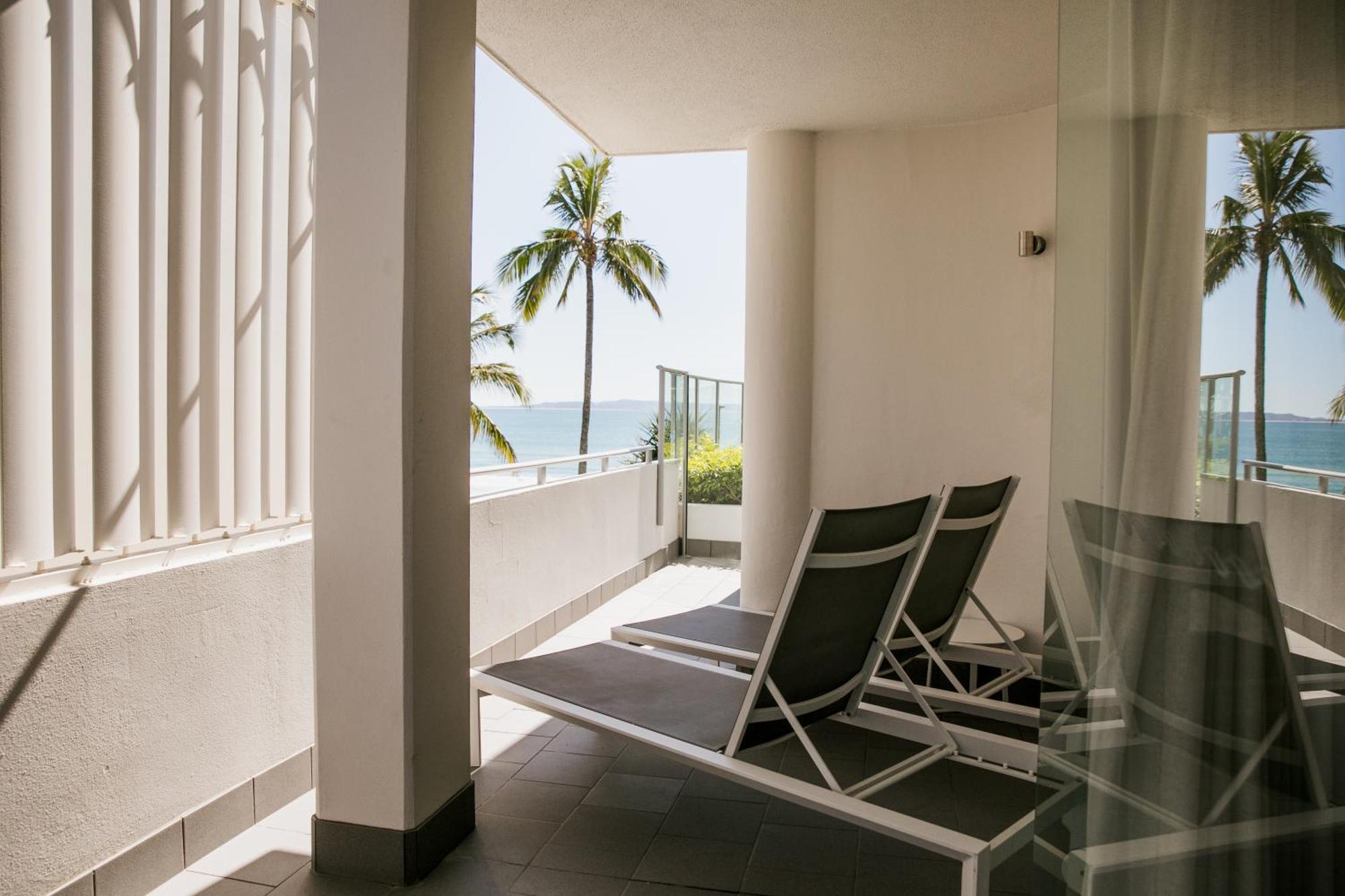 On The Beach Noosa Resort Noosa Heads Exterior foto